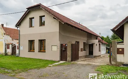 Prodej domu 257 m² s pozemkem 904 m², Liblice, okres Mělník