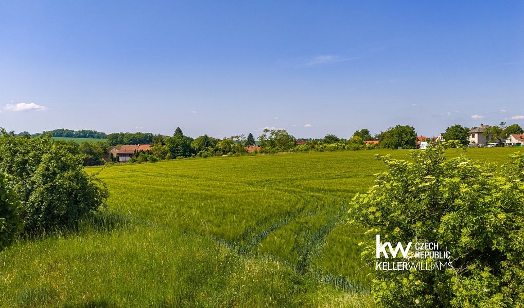 Prodej stavebního pozemku 6 263 m², Červené Pečky – náhled fotky 2