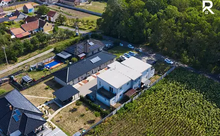 Prodej nájemního domu, činžáku 617 m², Dyjská, Drnholec, okres Břeclav