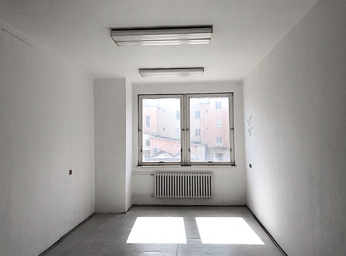 Pronájem skladovacích prostor 526 m² – fotografie 2