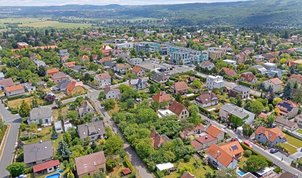Prodej stavebního pozemku 1 303 m², Černošice – náhled fotky 13