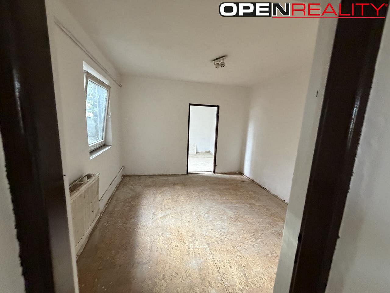 Prodej domu 174 m² s pozemkem 285 m² – fotografie 2