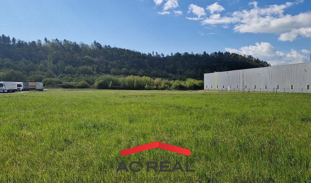 Prodej komerčního pozemku 21 910 m², Kadaň – náhled fotky 2