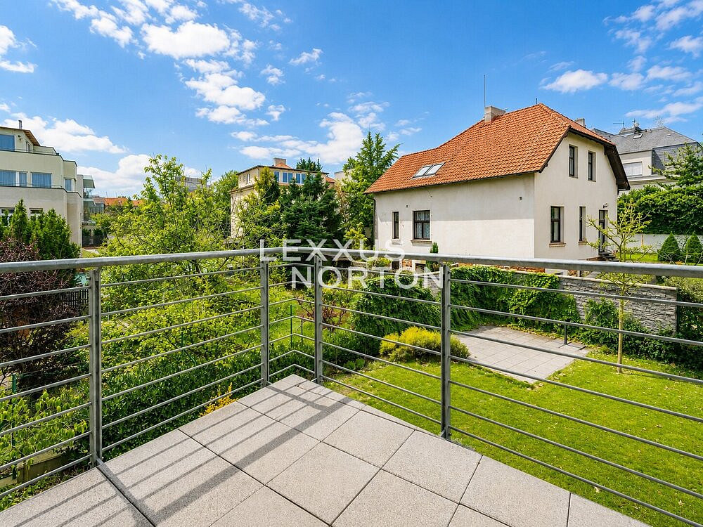 Pronájem bytu 3+1 155 m² – fotografie 3