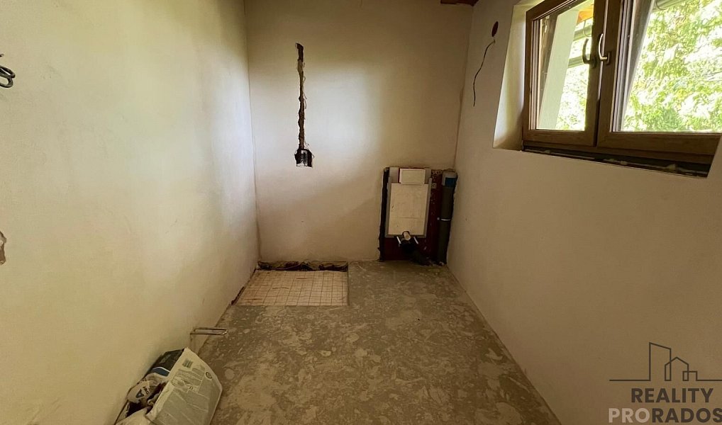 Prodej domu 177 m² s pozemkem 1 118 m², Písek – náhled fotky 23