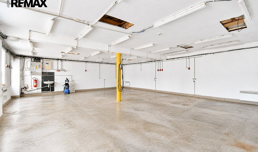 Pronájem domu 160 m² s pozemkem 1 570 m², Třebechovice pod Orebem – náhled fotky 16