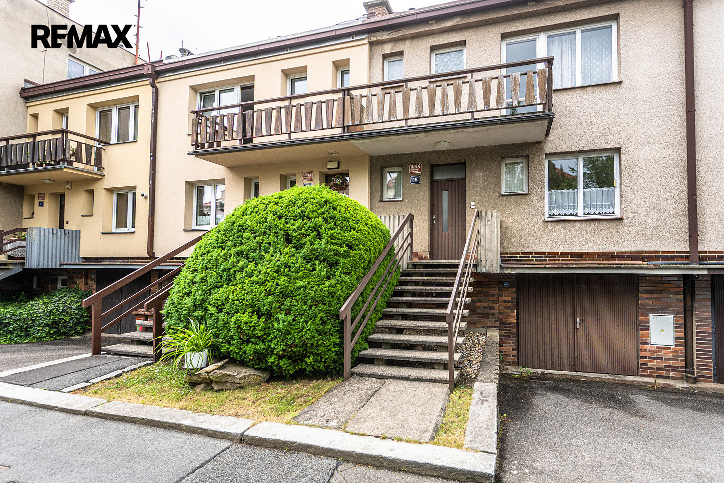 Prodej domu 200 m² s pozemkem 194 m²