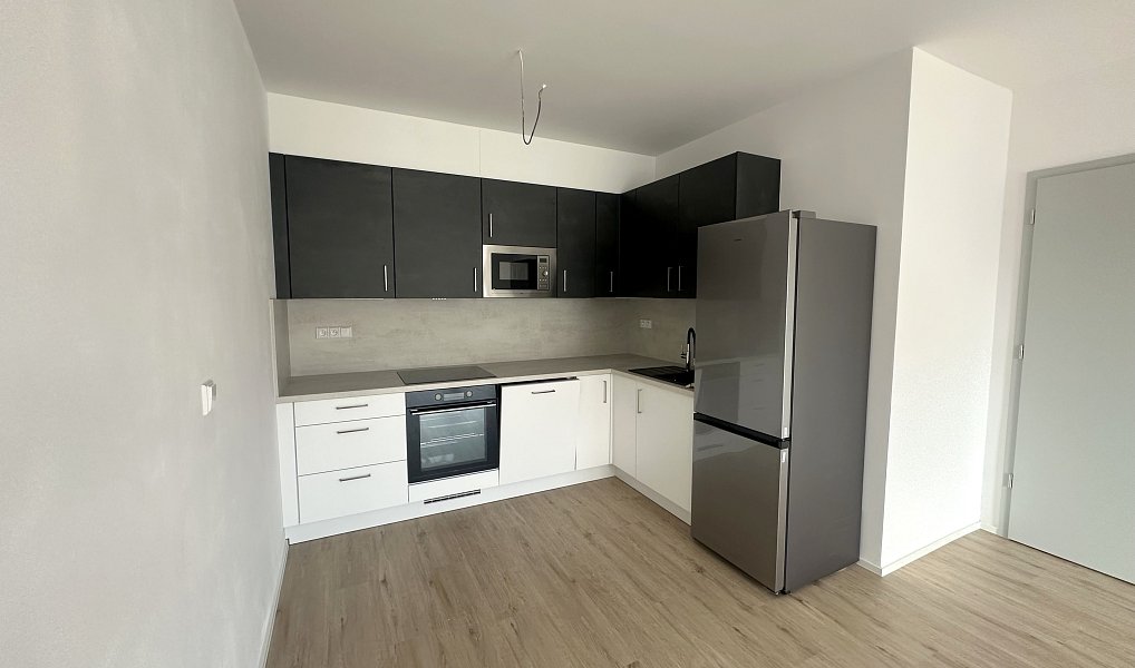 Pronájem bytu 2+kk 52 m², Nymburk – náhled fotky 2