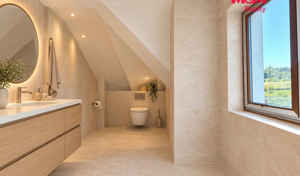 Prodej domu 253 m² s pozemkem 1 752 m², Dubno – náhled fotky 5