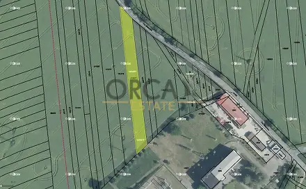 Prodej pole 1 018 m², Zlín