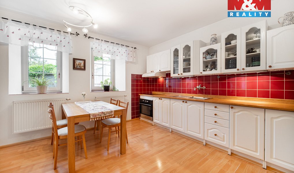 Prodej domu 154 m² s pozemkem 352 m², Chrudim – náhled fotky 17