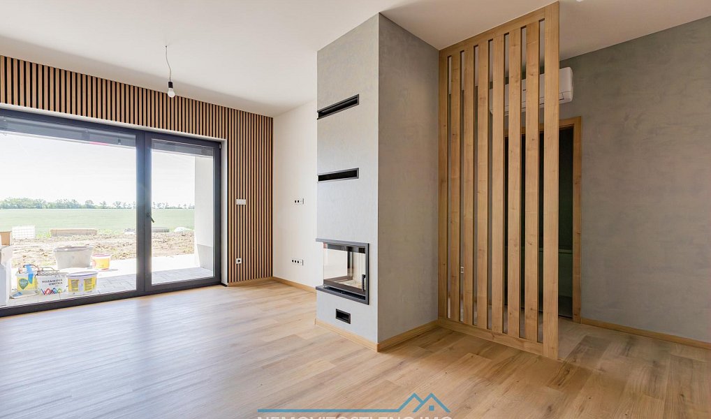 Prodej domu 82 m² s pozemkem 385 m², Znojmo – náhled fotky 8