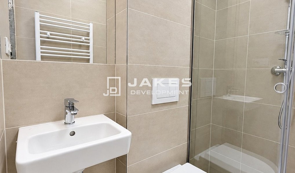Pronájem bytu 1+kk 18 m², Kutná Hora – náhled fotky 5