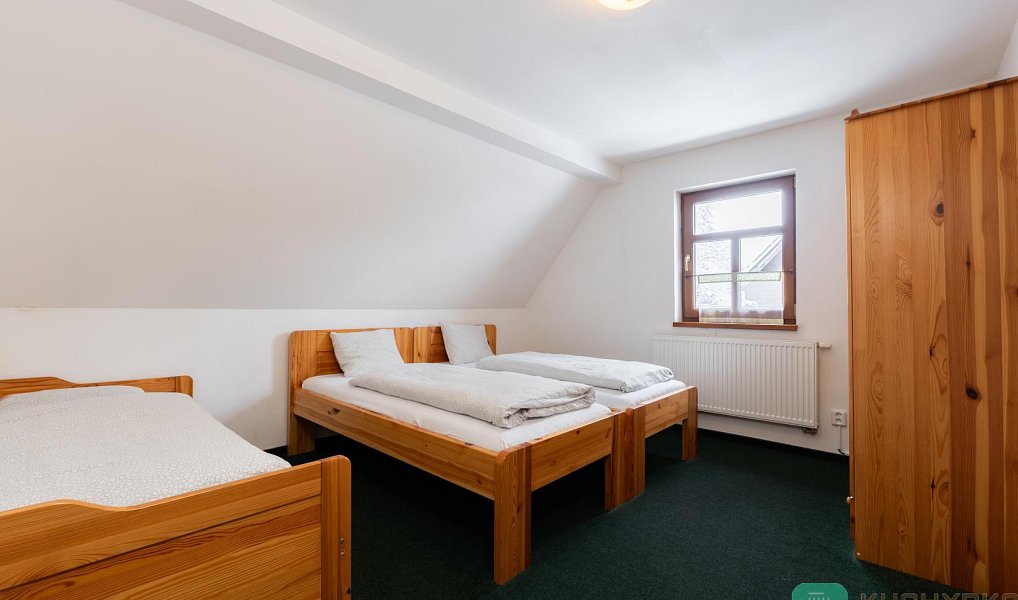 Prodej domu 207 m² s pozemkem 634 m², Loučná pod Klínovcem – náhled fotky 9