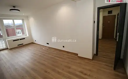 Prodej bytu 2+1 55 m², Sokolovská, Sokolov