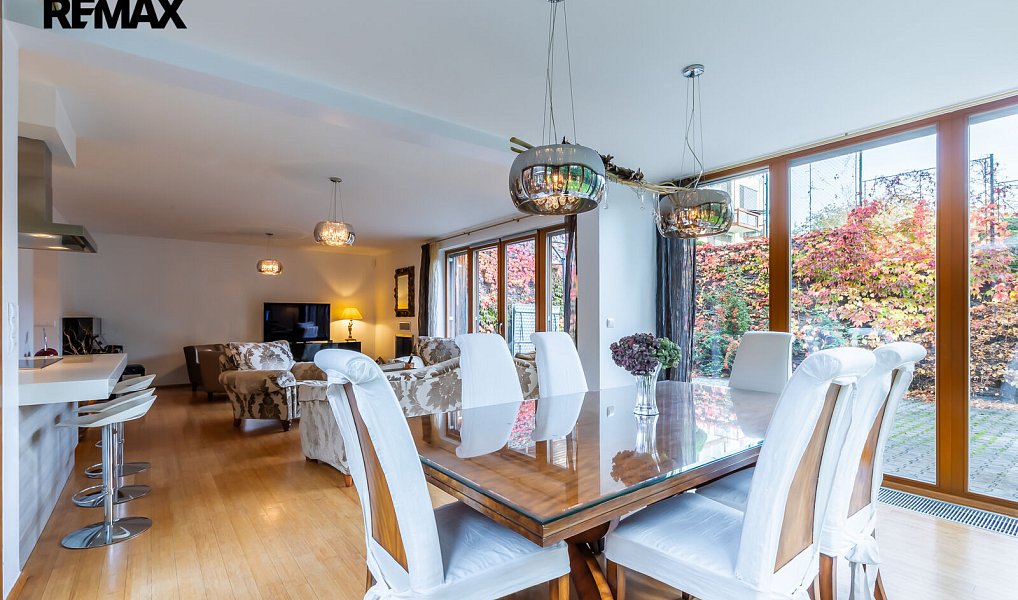 Prodej domu 306 m² s pozemkem 418 m², Praha – náhled fotky 6