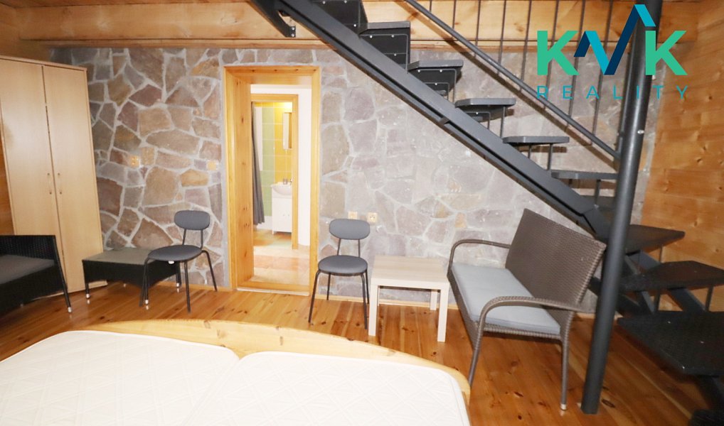 Prodej ubytovacího objektu 149 m², Loket – náhled fotky 15