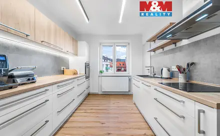 Prodej bytu 4+1 94 m², Nerudova, Děčín - Děčín I-Děčín