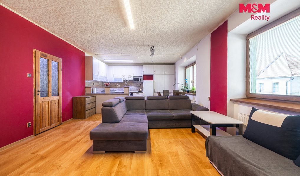 Prodej domu 422 m² s pozemkem 489 m², Otrokovice – náhled fotky 12