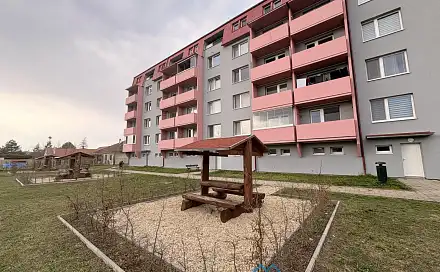 Pronájem bytu 3+1 74 m², Hevlín, okres Znojmo