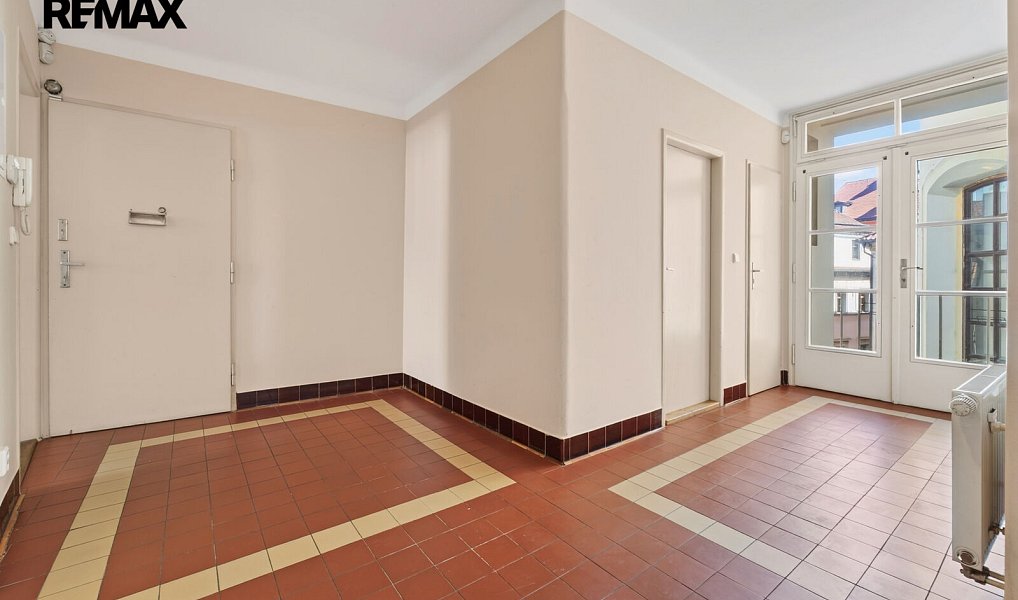 Pronájem kanceláře 130 m², Praha – náhled fotky 26