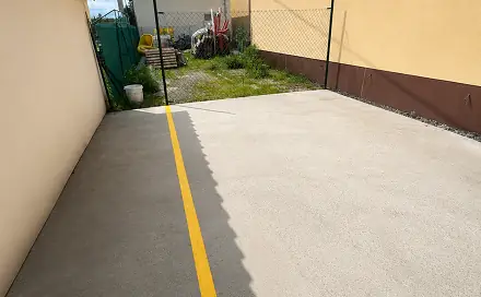 Parkovací místo ve dvoře, Tvrdíkova, Olomouc