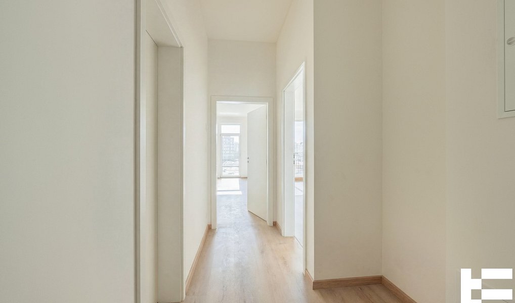 Prodej bytu 2+kk 61 m², Praha – náhled fotky 10