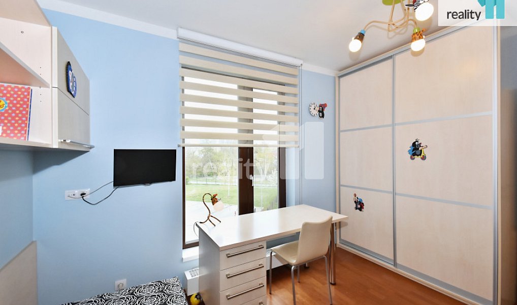 Prodej bytu 4+kk 93 m², Praha – náhled fotky 30