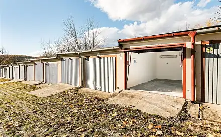 Garáž, Brno Řečkovice, Renčova, Brno - Řečkovice