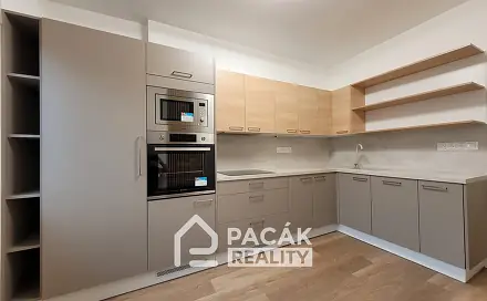 Prodej bytu 3+1 63 m², Nádražní, Přerov - Přerov I-Město
