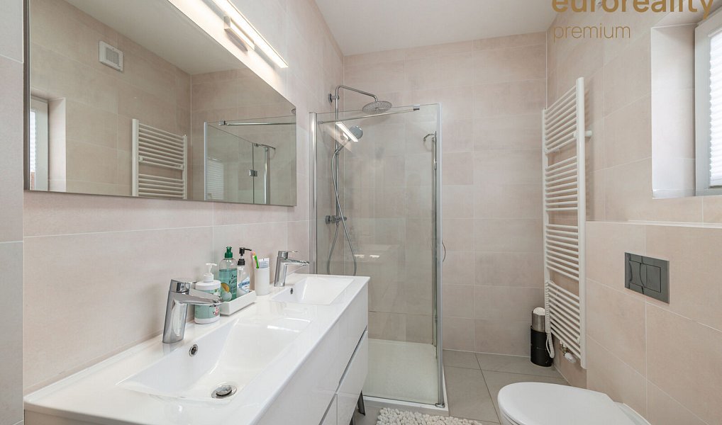Prodej domu 100 m² s pozemkem 368 m², Chodová Planá – náhled fotky 12