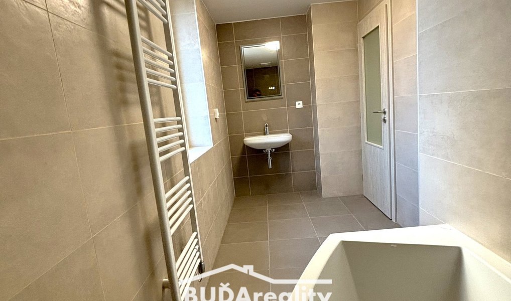Pronájem bytu 2+kk 58 m², Zlín – náhled fotky 8