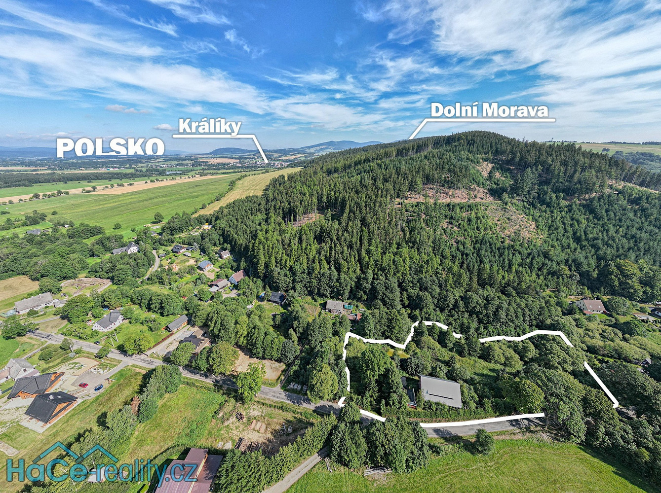 Prodej domu 400 m² s pozemkem 6 000 m² – fotografie 2