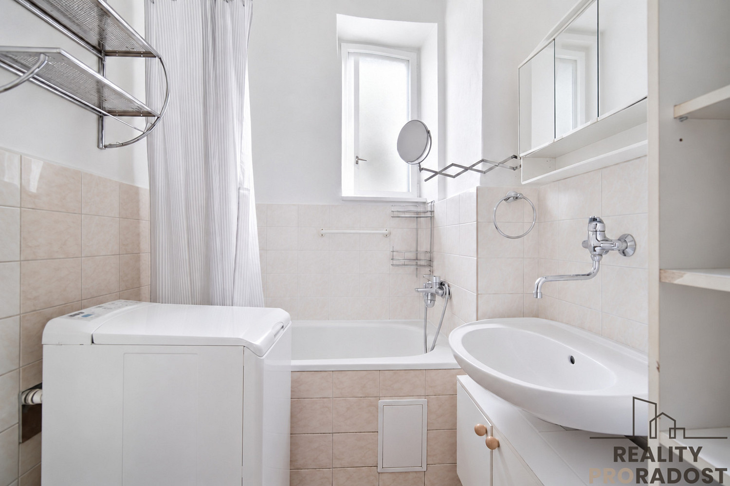 Prodej bytu 1+1 42 m² – fotografie 5