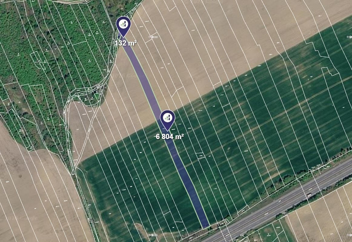 Prodej pole 2 058 m²