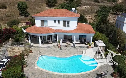 Prodej domu 240 m² s pozemkem 625 m², Peyia, Kypr