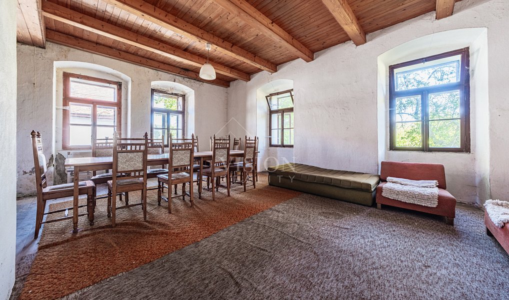 Prodej domu 408 m² s pozemkem 715 m², Vacov – náhled fotky 2