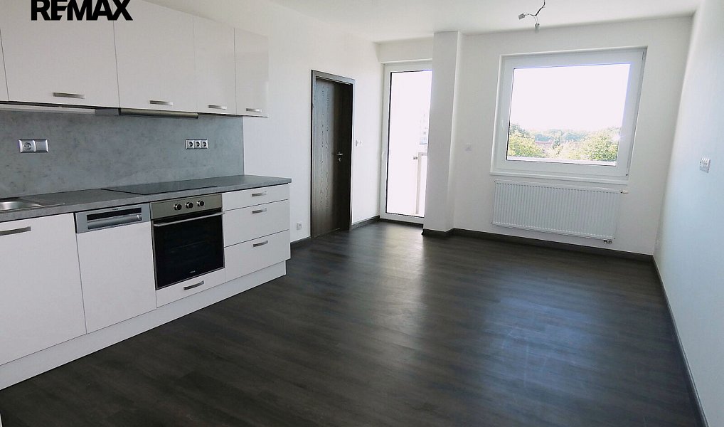 Pronájem bytu 3+kk 68 m², České Budějovice – náhled fotky 2
