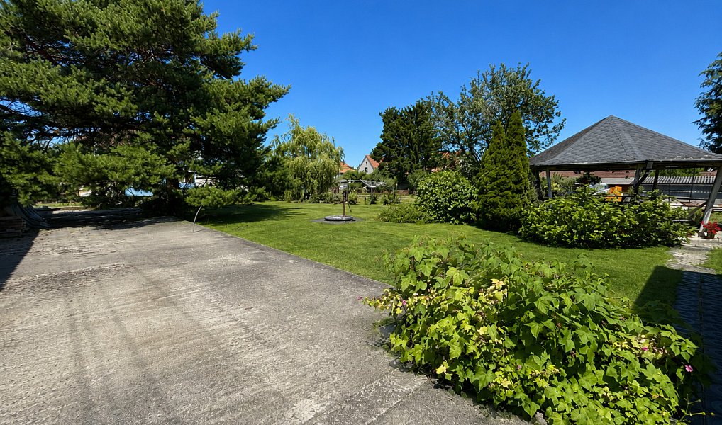 Prodej domu 220 m² s pozemkem 945 m², Šťáhlavy – náhled fotky 7