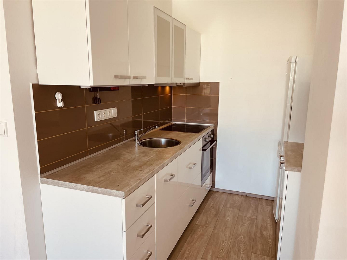 Pronájem bytu 2+kk 43 m² — photo 3