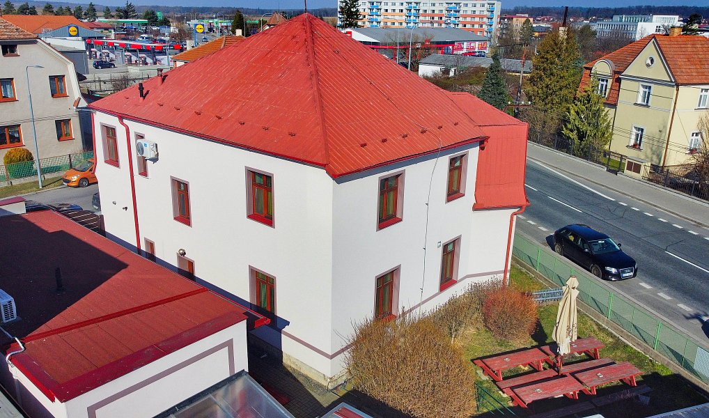 Prodej domu (jiného typu) 226 m² s pozemkem 358 m², Holice – náhled fotky 5