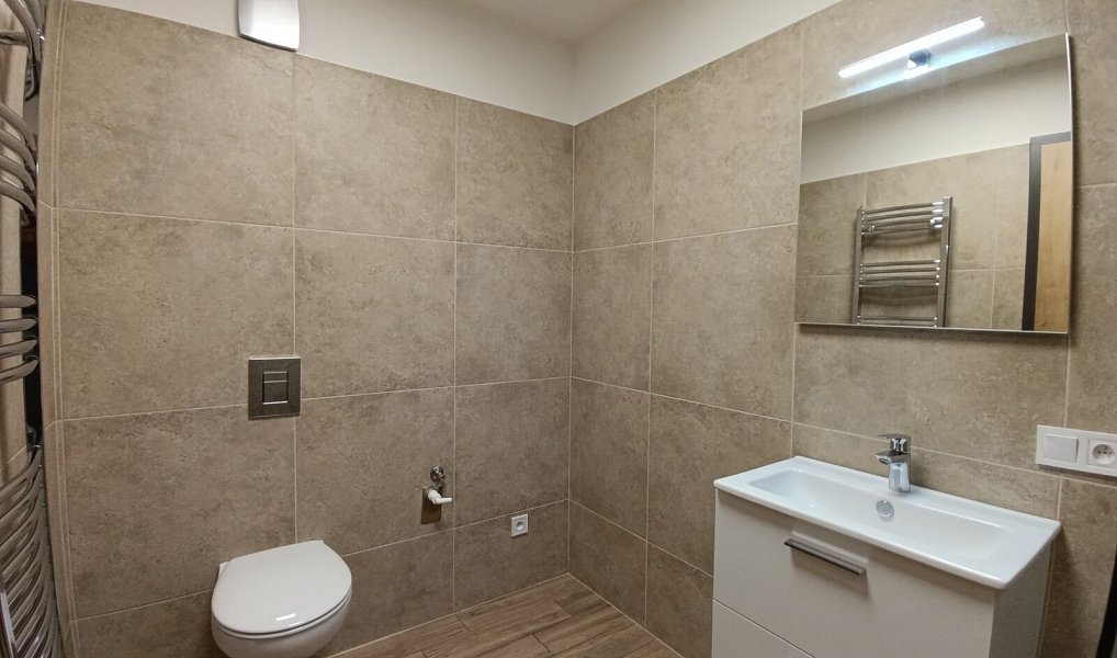 Pronájem bytu 3+kk 72 m², Bystřany – náhled fotky 12
