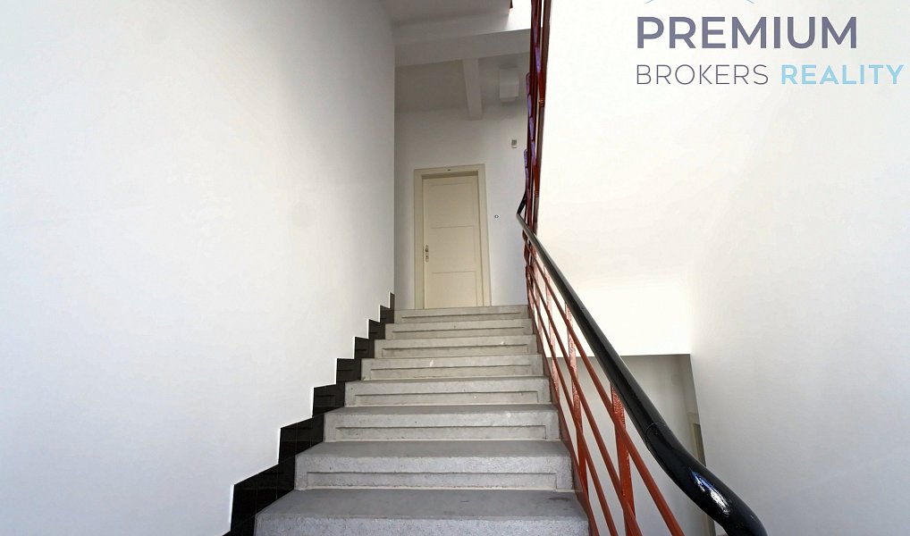 Pronájem bytu 1+kk 32 m², Praha – náhled fotky 7