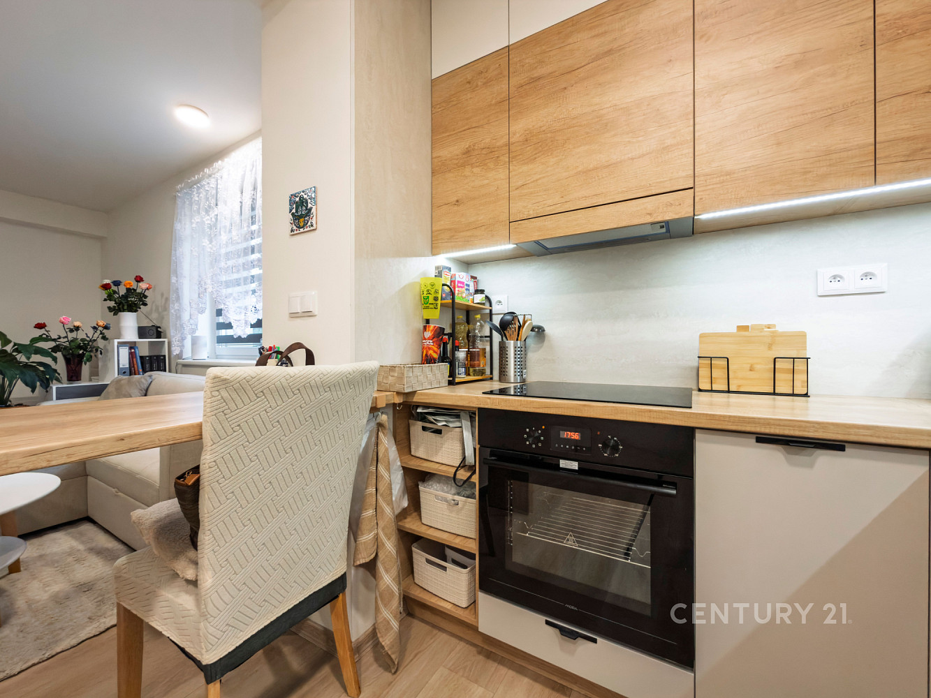 Pronájem bytu 1+kk 34 m² – fotografie 3