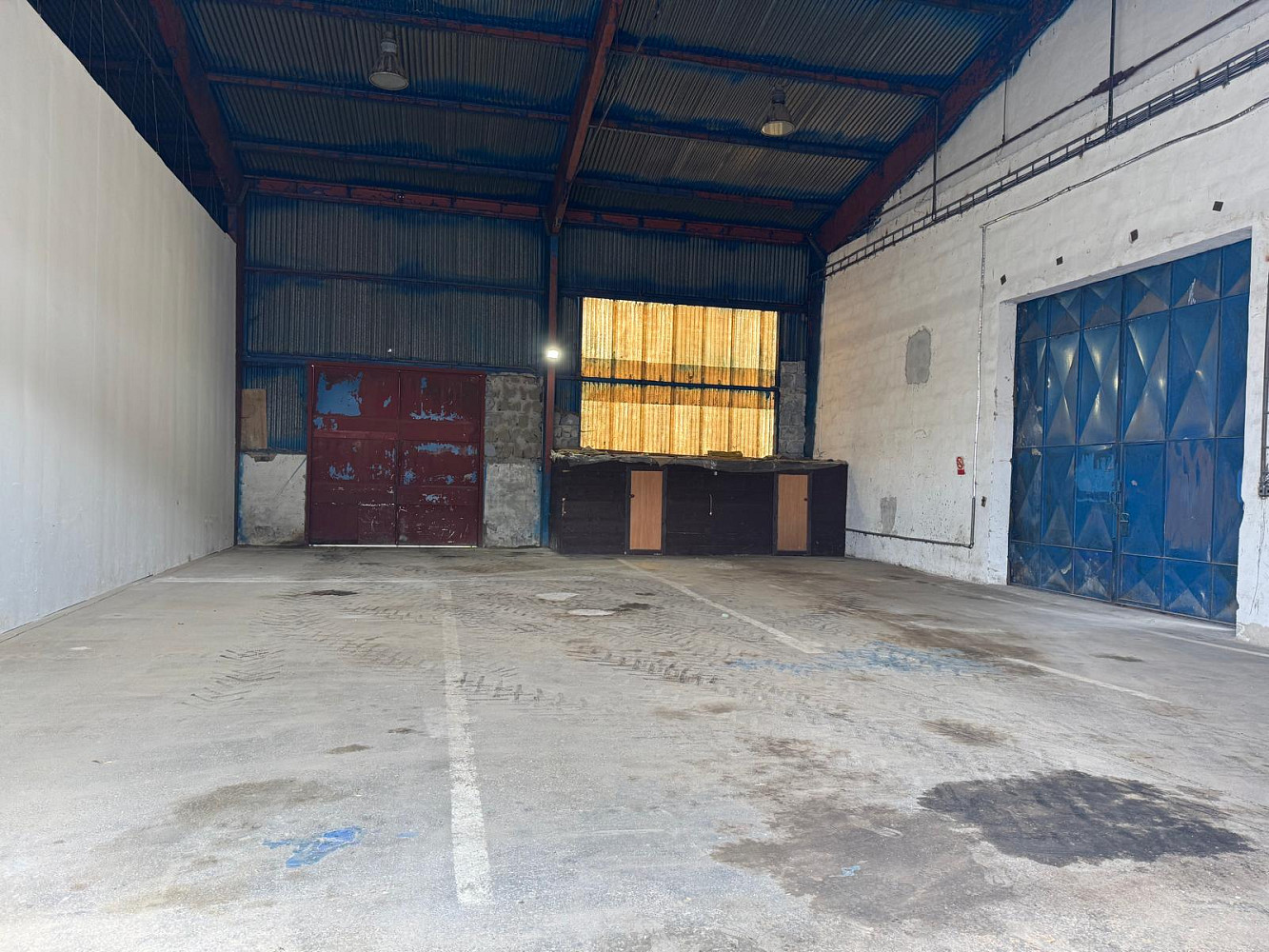Pronájem skladovacích prostor 250 m² – fotografie 3