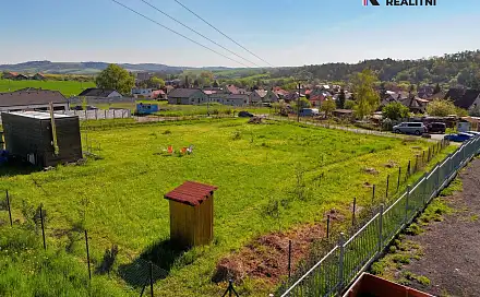 Prodej stavebního pozemku 2 314 m², U Školky, Kryry, okres Louny