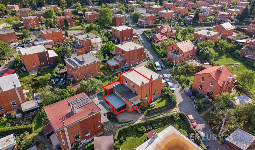 Prodej domu 112 m² s pozemkem 85 m², Zlín – náhled fotky 28