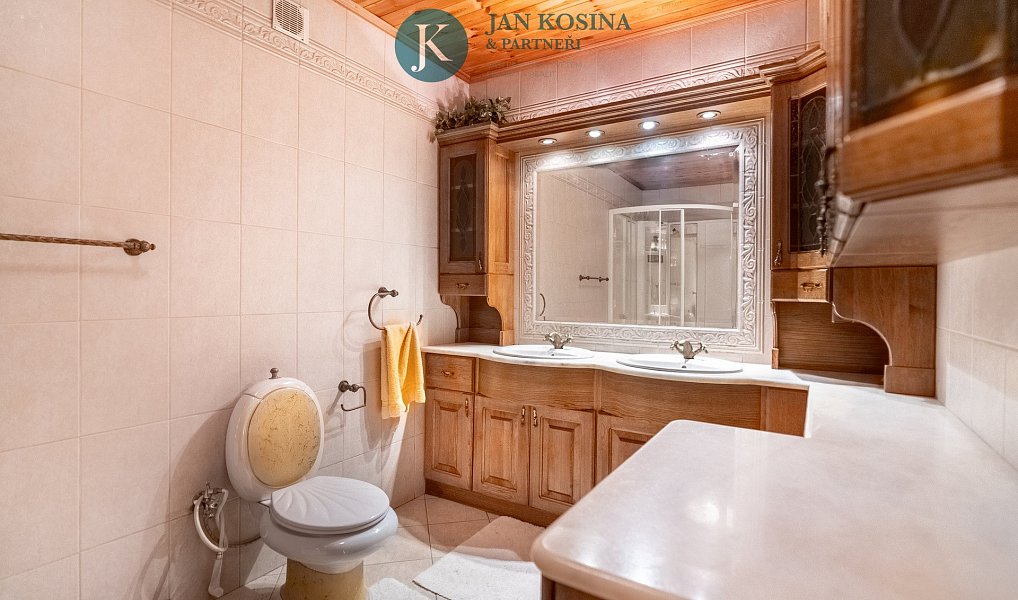 Prodej nájemního domu, činžáku 180 m², Teplice – náhled fotky 10