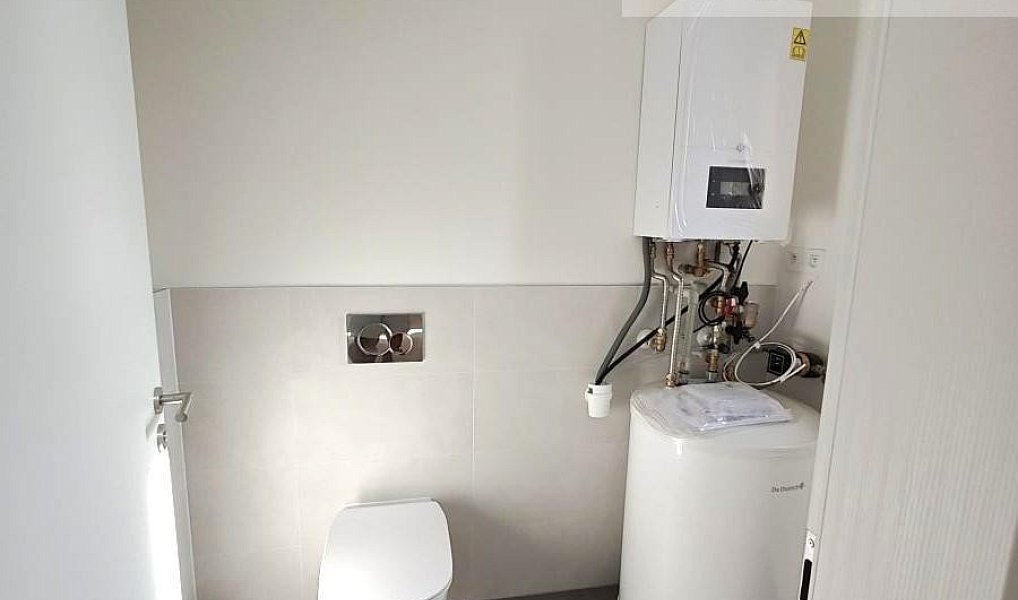 Prodej domu 160 m² s pozemkem 251 m², Praha – náhled fotky 18