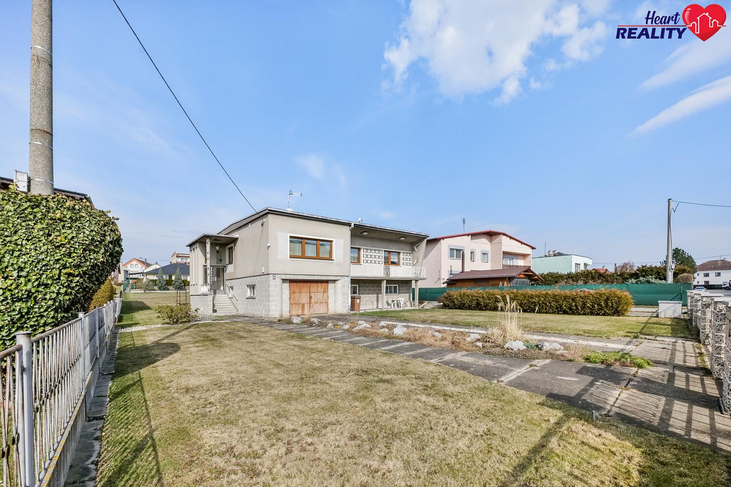 Prodej domu 200 m² s pozemkem 844 m² – fotografie 3